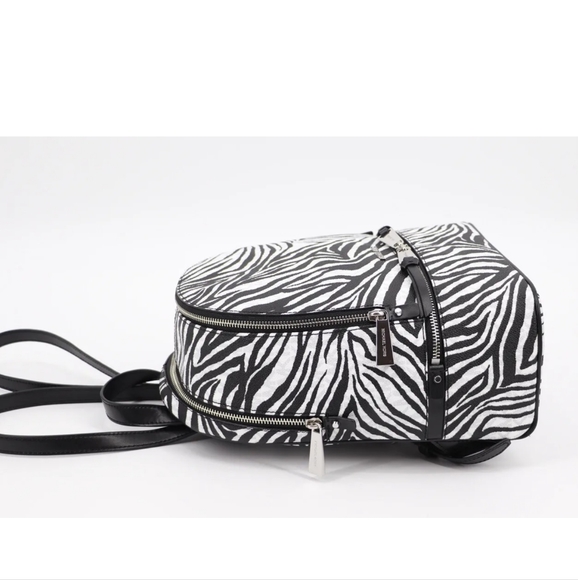 💼Michael Kors Rhea Zip Medium  Backpack - Picture 12 of 16